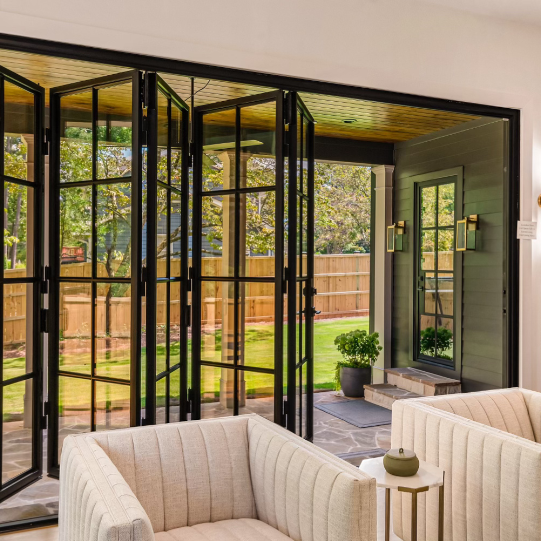 Luxury Steel Accordion Door for Indoor-Outdoor Living